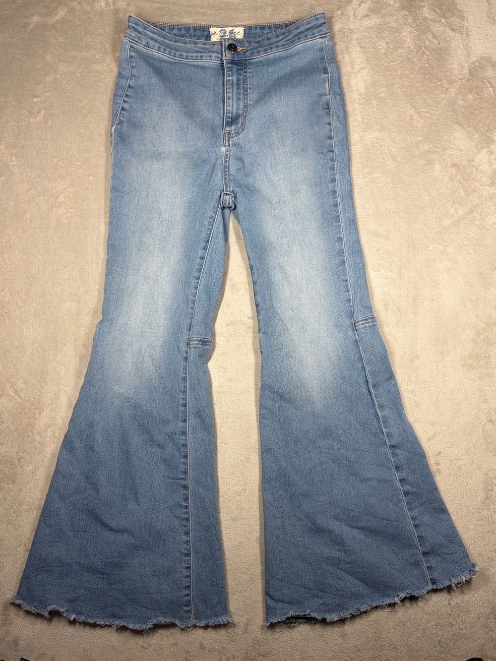 Free People We the Free Light Blue Wash Cropped Flare High Rise Boho Jeans 26